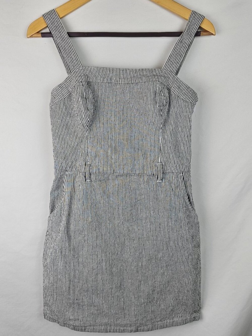 Hollister Women's Dress Size Small Gray White Striped Sleeveless Jumper Dress
